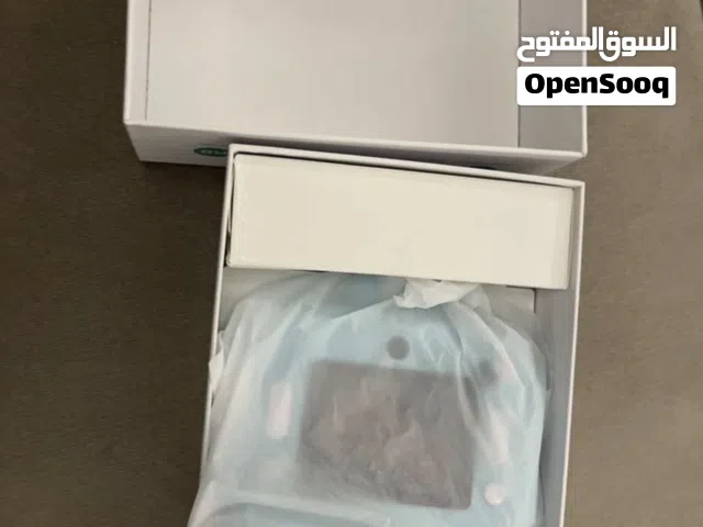 جديده معاها كل شي