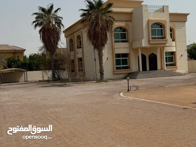 فيلا للايجار مدينة خليفه