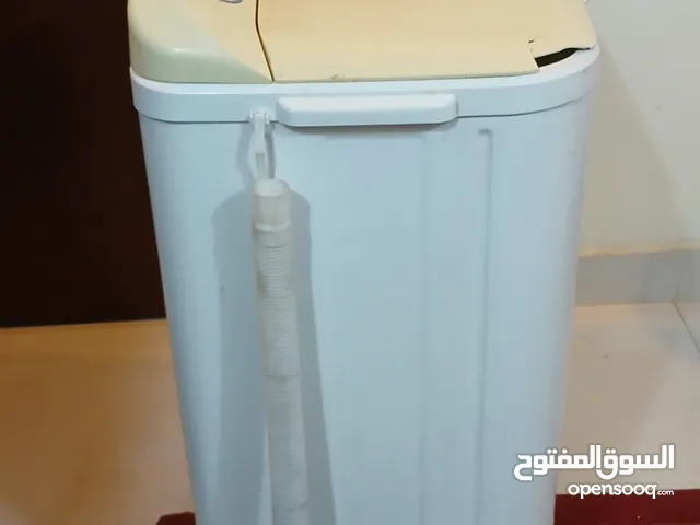 غسالة نص اتوماتيك ونسا