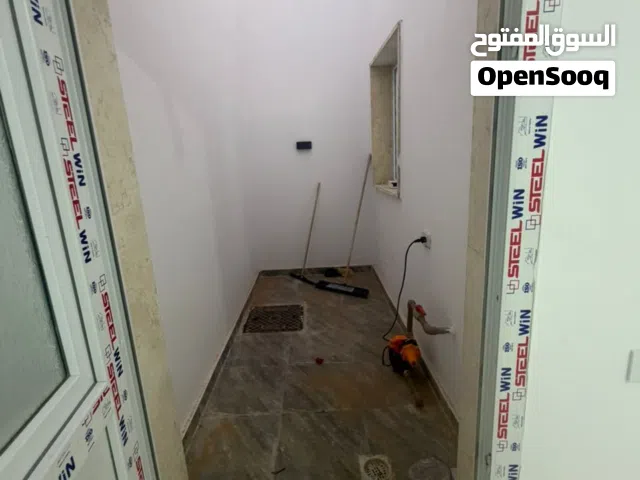 160 m2 3 Bedrooms Townhouse for Sale in Tripoli Ain Zara
