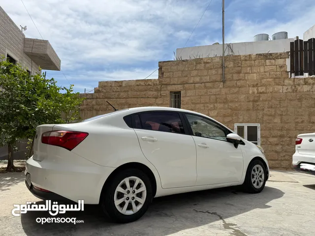 كيا برايد 2018 بوضع الشركة اتوماتيك 4 غياااار ماشيه فقط 40 الف