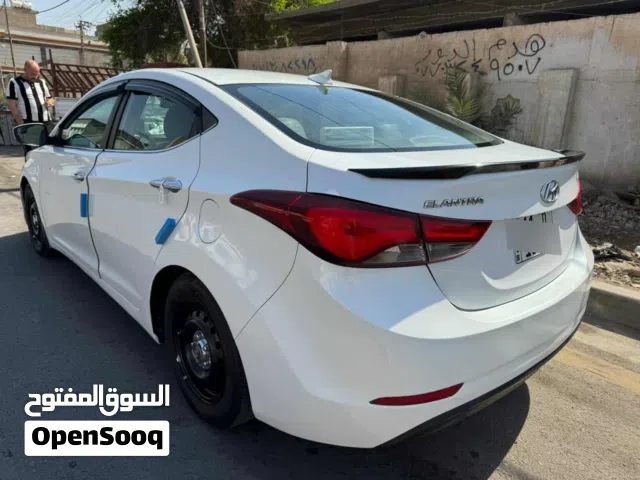 2015 هيونداي النترا Limited
