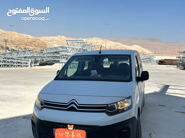 ستروين بيرلنجو للبيع