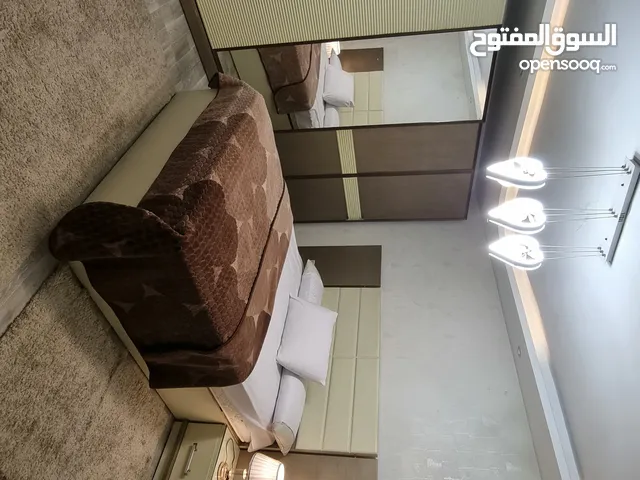 170 m2 3 Bedrooms Apartments for Rent in Giza Dokki
