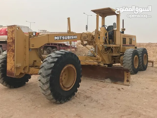 2008 Grader Construction Equipments in Al Riyadh