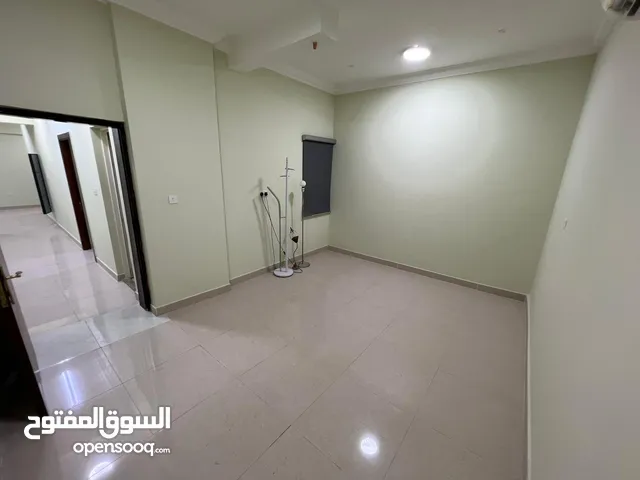 90 m2 2 Bedrooms Apartments for Rent in Doha Al Muntazah