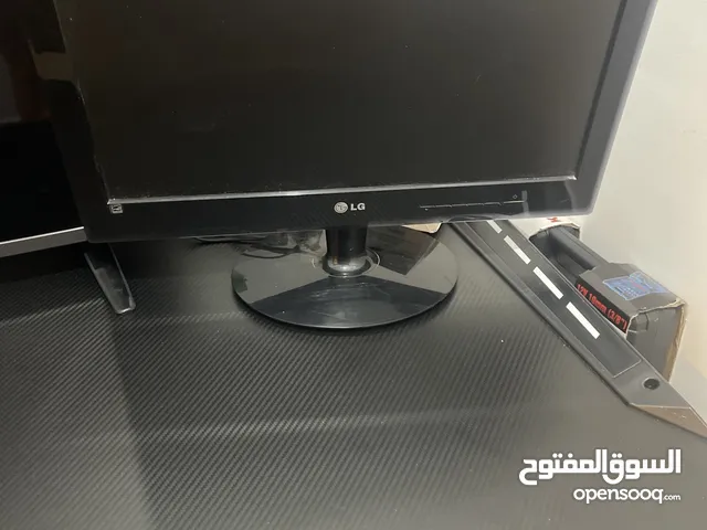 شاشه LG ب 10 دينار