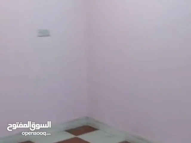 100 m2 3 Bedrooms Apartments for Rent in Basra Jubaileh