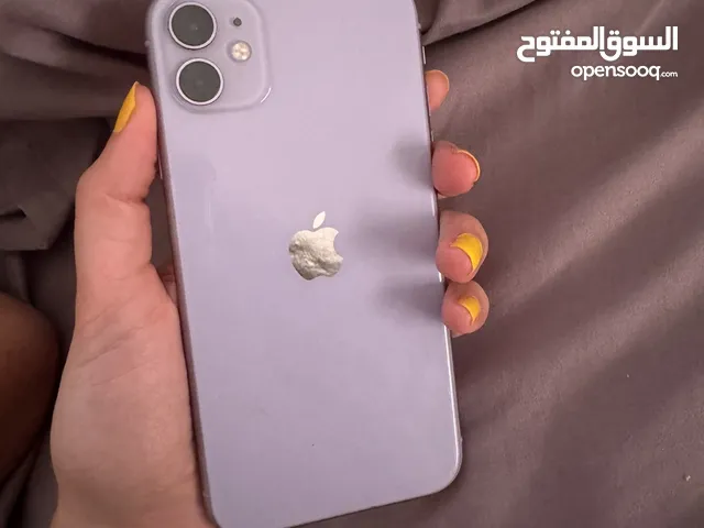 IPhone 11  128G Battery 79% مو مغيرله اشي ابدًا  ملحقات : شاحن اصلي - ايربودز JBL زهري - كڤرات