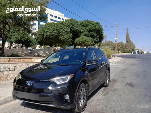 Used Toyota RAV 4 in Amman