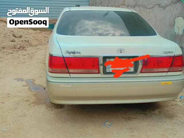 2000 Toyota Crown Crown