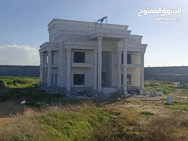 فيلا ضمن ارض 10 دنما