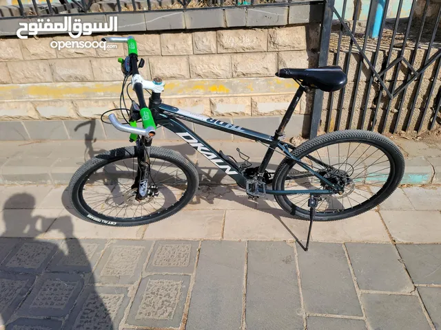 سيكل دكنال فئه جبليه عرطه صاحبها محتاج زلط السعر 70الف السيكل شبه مستعمل يعني نظيف جدا