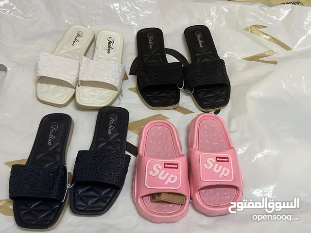 احذيه متنوعه