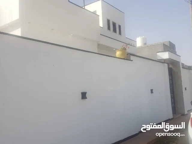 200m2 4 Bedrooms Villa for Sale in Tripoli Khallet Alforjan