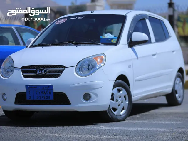 كيا مورنيغ 2008