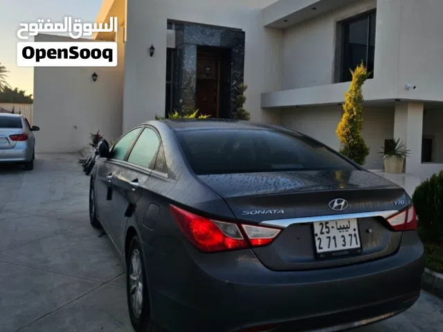 2012 هيونداي سوناتا Eco