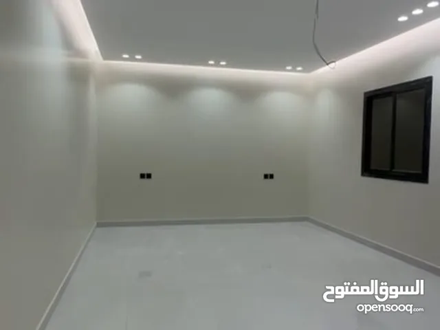 187 m2 4 Bedrooms Apartments for Rent in Al Riyadh Dhahrat Laban