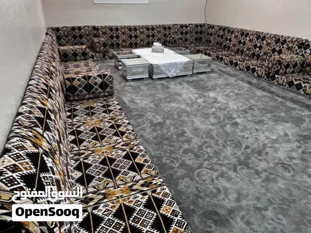 مجلس ارضي كامل للبيع