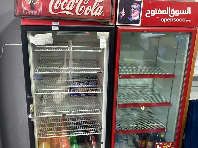 ثلاجة كولا عدد 2 بحاله ممتازه