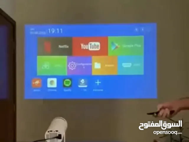 New Smart Projector
