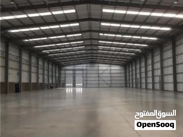 هنقر للايجار سقف سندوتش في عين زارة قرب جزيرة النصب تذكاري