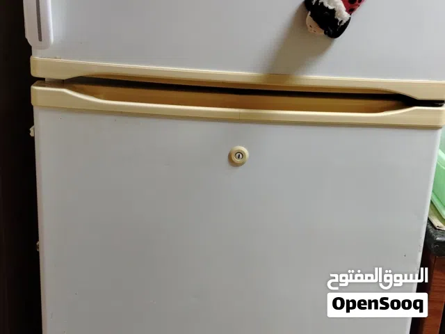 ثلاجة (براد) قياس وسط