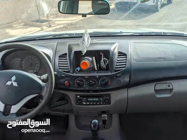 متسوبيشي L200