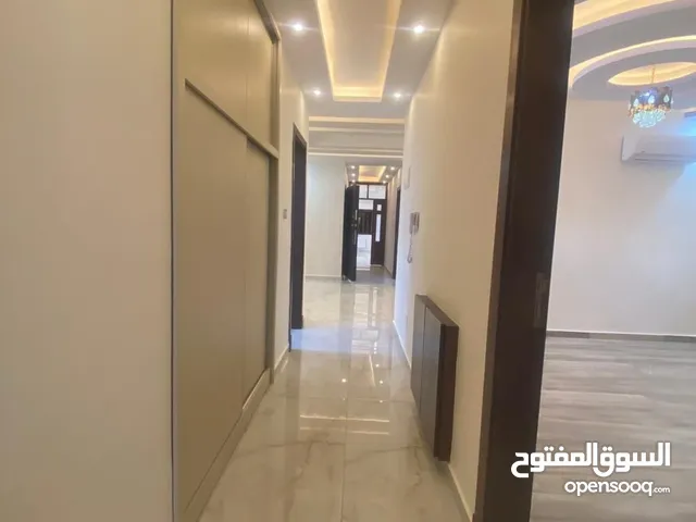 180 m2 3 Bedrooms Apartments for Sale in Amman Naour