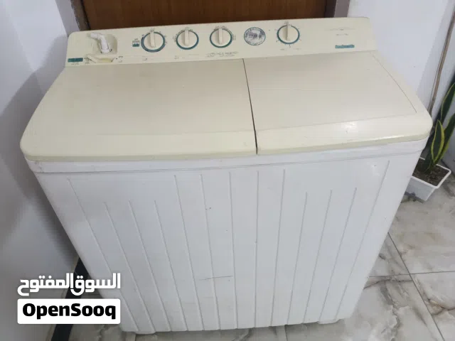 غسالة باناسونيك النوع الكبير لغسل البطانيات او شي اخر غسل بحالة جيدة جدا