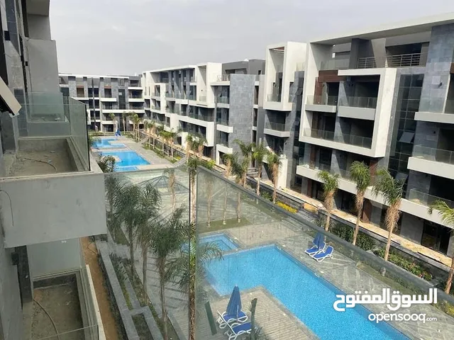 شقة استلام فورى فى لافيستا الشروق La Vista El Shorouk