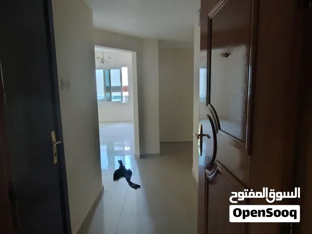 900 ft² 2 Bedrooms Apartments for Rent in Sharjah Al Qasemiya