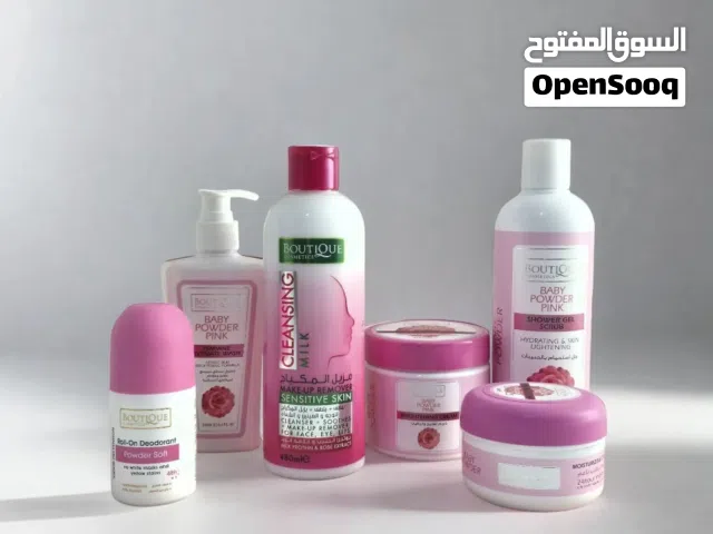 همسة البودرة الوردية – مجموعة بوتيك للعناية بالبشرة – بشرة ناعمة كالحرير برائحة Baby Powder الساحرة