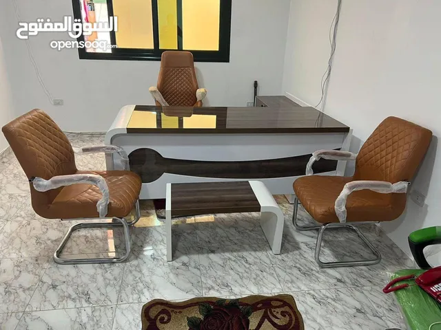 تصاميم المكاتب العصرية خشب لامينت الأصلي المستورد تفصيل مميز بأحدث الأشكال