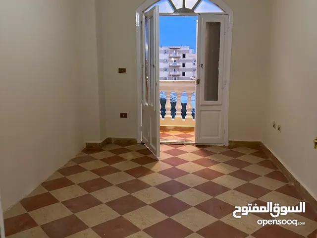 شقة للبيع الشيخ زايد 180م الحى 11