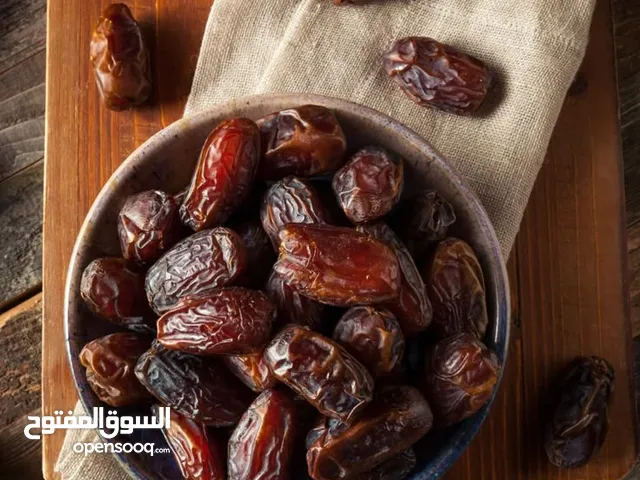 "شيرة تمر طبيعية 100% بدون سكر مضاف لذيذة ومفيدة للأطفال والرياضيين توصيل سريع"