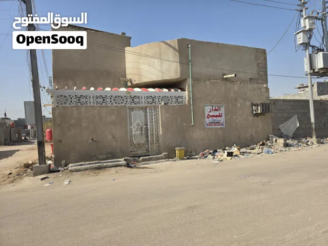 بيت مساحته 100 في البصره ابو الخصيب  قرب معمل الامي  بيت كامل مرتب  بي غرفتين وصالة مطبخ مفتوح ع  صا