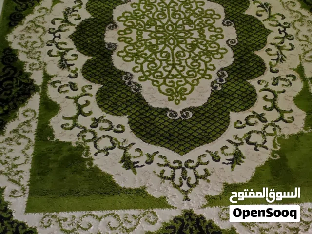 سجاد استعمال نظيف شبه جديد