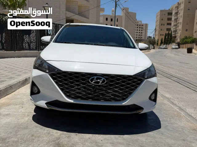 2023 هيونداي اكسنت Standard