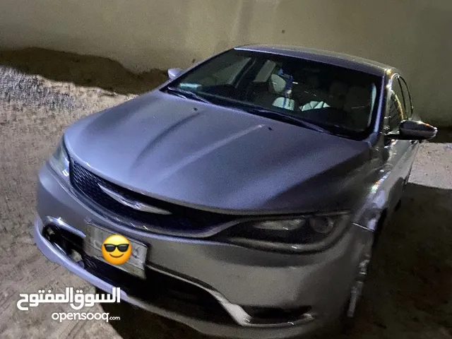 Chrysler 200 2015 in Basra