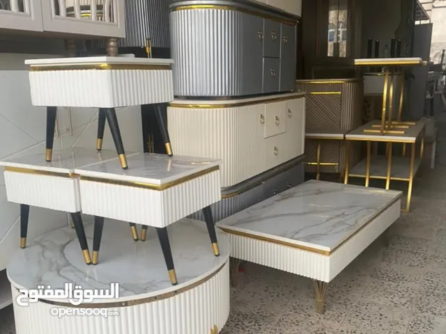 طاولات جزامات غرف نوم طاولات مجلس طاولات بلازما شاشه شرايح ليزر سطح بديل الرخام ماسات مجلس ارضي