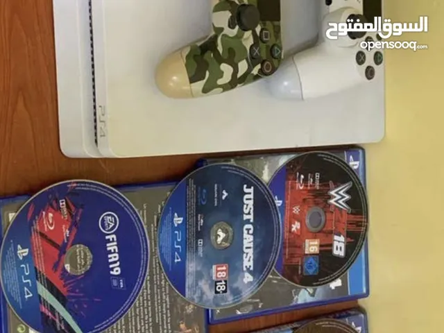 PS4 مع اشرطه و جهازين