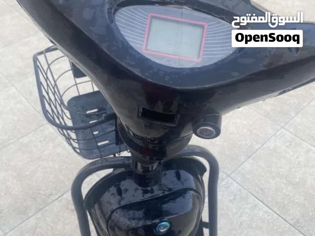 سكوتر مستعمل 5 اشهر نظيف الوصف مهم قابل للتفاوض في السعر