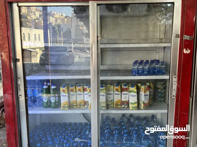 ثلاجة عرض مستعمل