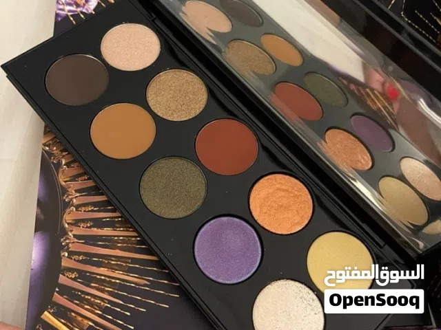 تصفية  بليت آيشادو بات مكغراث أصلية Pat McGrath Labs (جديد وبسعر حرق)