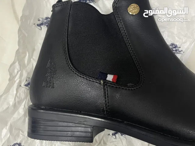 جزمة جديده u.s.polo مقاس 40