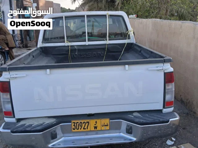 2015 نيسان داتسون