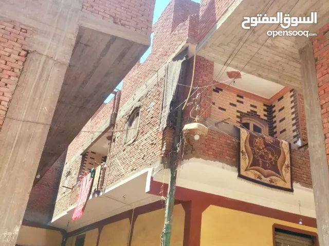 110 m2 3 Bedrooms Townhouse for Sale in Qalubia Bahtim