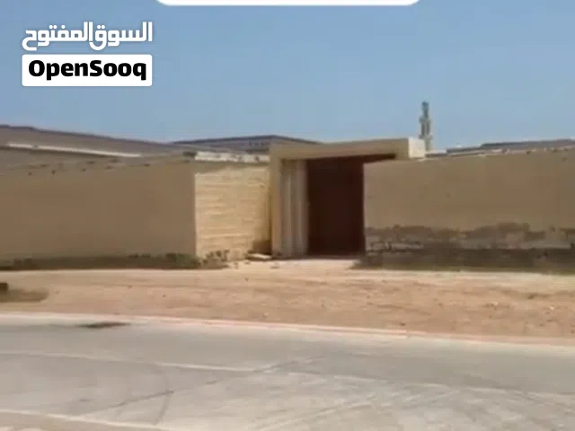 300 m2 4 Bedrooms Townhouse for Sale in Al Sharqiya Ja'alan Bani Bu Ali