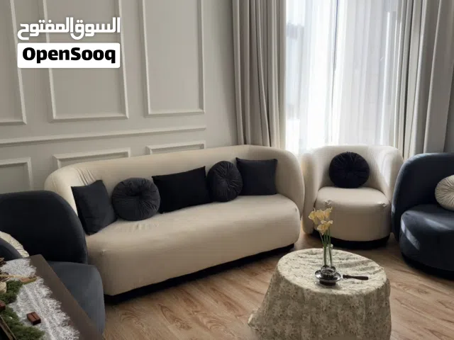 كنبات 6 اشخاص مستعملة فترة بسيطة